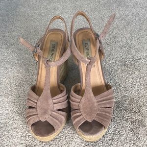 Steve Madden Suede Wedges
